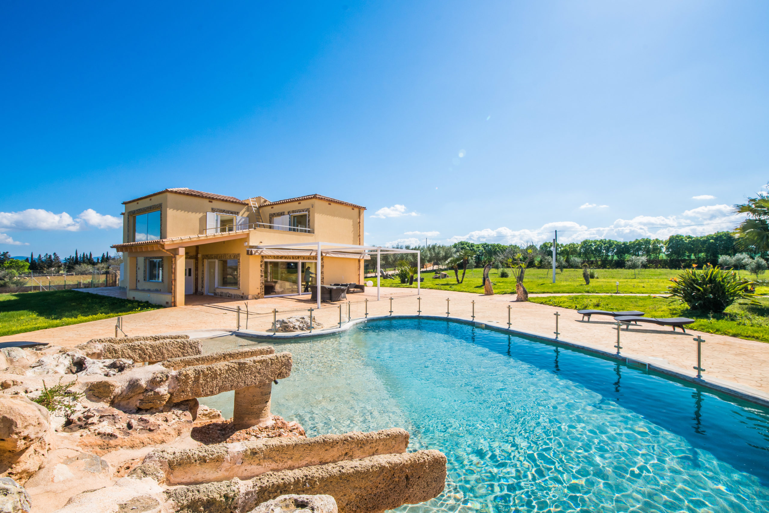 Fincas, houses and apartments. When it comes to holiday properties, Mallorca is the buyers' most popular location.