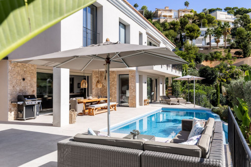 Villa in Costa d'en Blanes with luxurious wellness area