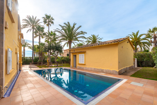 Beautiful pool area