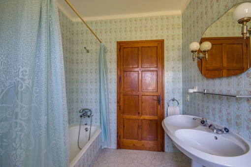 Rustic bathroom with bathtub