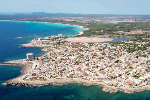 The town from a birds-eye view