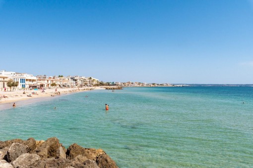 View of the sea in Molinar