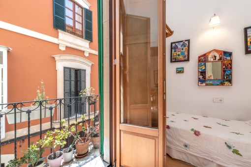 Bedroom with french balcony