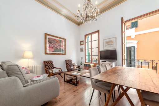 Bright living and dining area