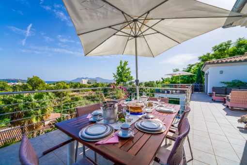 Terrace on the upper floor