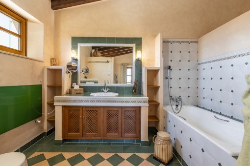 Bathroom with bath tub