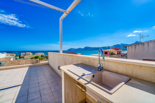 Roof top kitchen with sea views