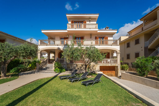 villa in Puerto Alcudia for sale