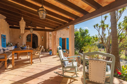 Large, covered terrace and access to the house