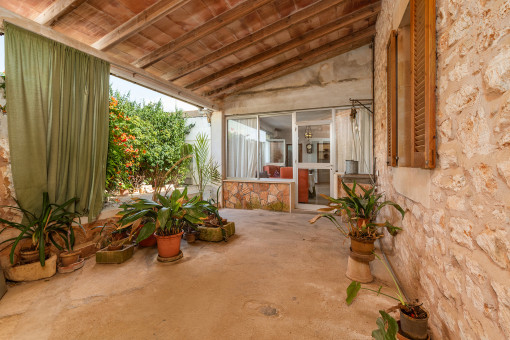 Large covered terrace