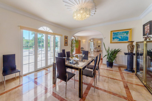 Spacious dining area