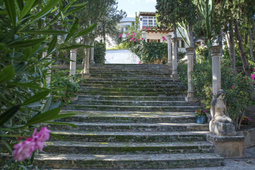 Stairs leading to the villa