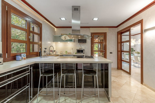 Luxury kitchen with island