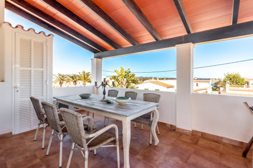 Cozy dining area on the rooftop