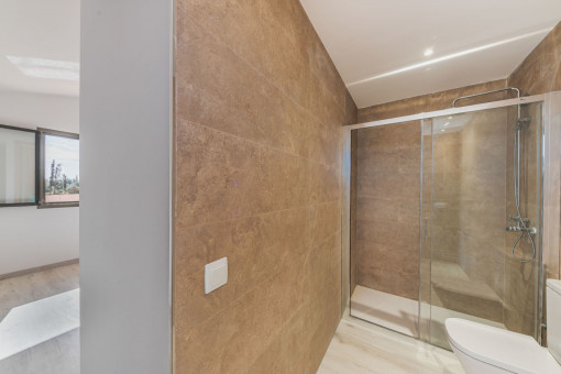 Bathroom en suite