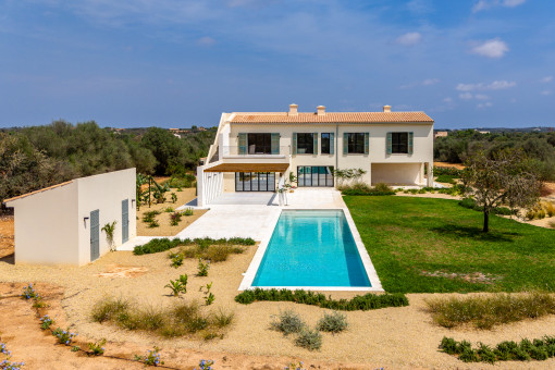 Garden view of the finca