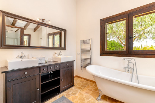 Bathroom with bathtub