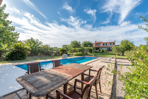 Spacious pool area