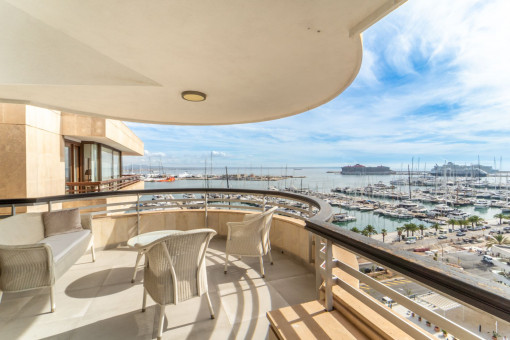 apartment in Paseo Maritimo