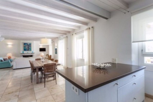 Dining area close to the kitchen