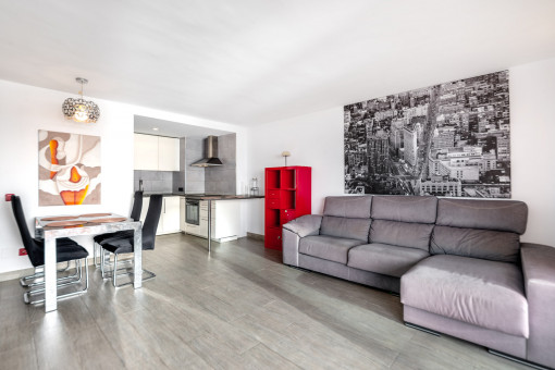 Bright living and dining area