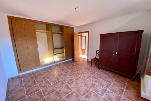 One of 3 bedroomsº