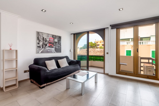 Living room with access to the balcony