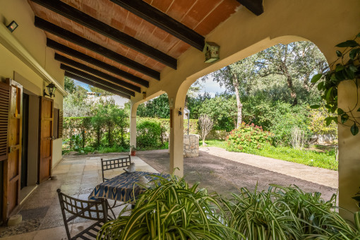 Mediterranean veranda